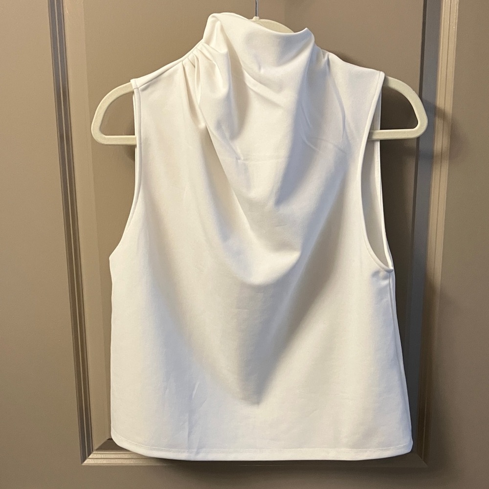 Zara Elegant White Sleeveless Top